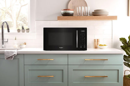 Tourbillon 1,0 Cu. Fort. Micro-ondes de comptoir avec Air Fry - Noir - WMCS5522RB | Four à micro-ondes de comptoir Whirlpool de 1,0 pi3 avec friture à air - noir - WMCS5522RB