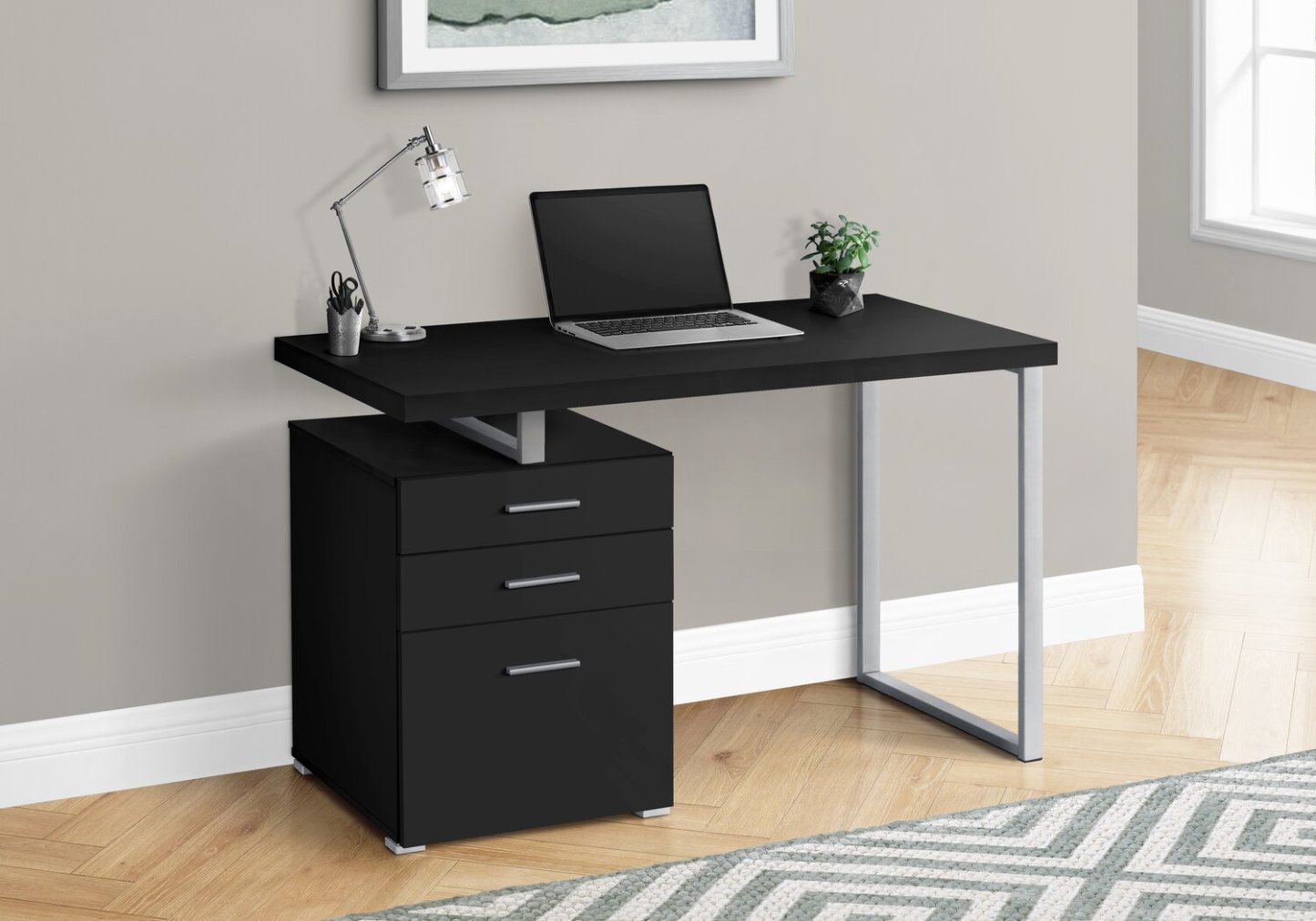 Bureau réversible Clayton 47.25 avec 3 tiroirs - Noir|Bureau réversible Clayton de 47,25 po à 3 tiroirs - noir