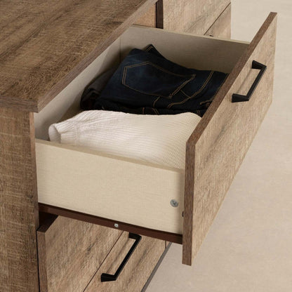 Commode à 6 tiroirs pour chambre à coucher Everley, 51,3 L x 31,3 H - Marron | Commode Everley de 51,3 po (L) x 31,3 po (H) à 6 tiroirs pour la chambre à coucher - marron