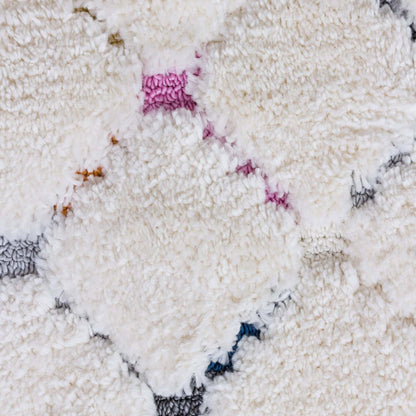 Carpette à poil long Robin multicolore à motif marocain - 5 pi 3 po x 7 pi 7 po