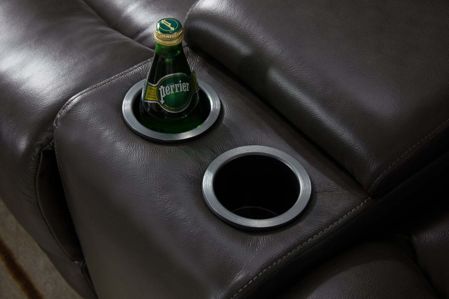 Sofa sectionnel à inclinaison électrique Sorrento 6 pièces en cuir véritable avec console de rangement et port USB - gris anthracite