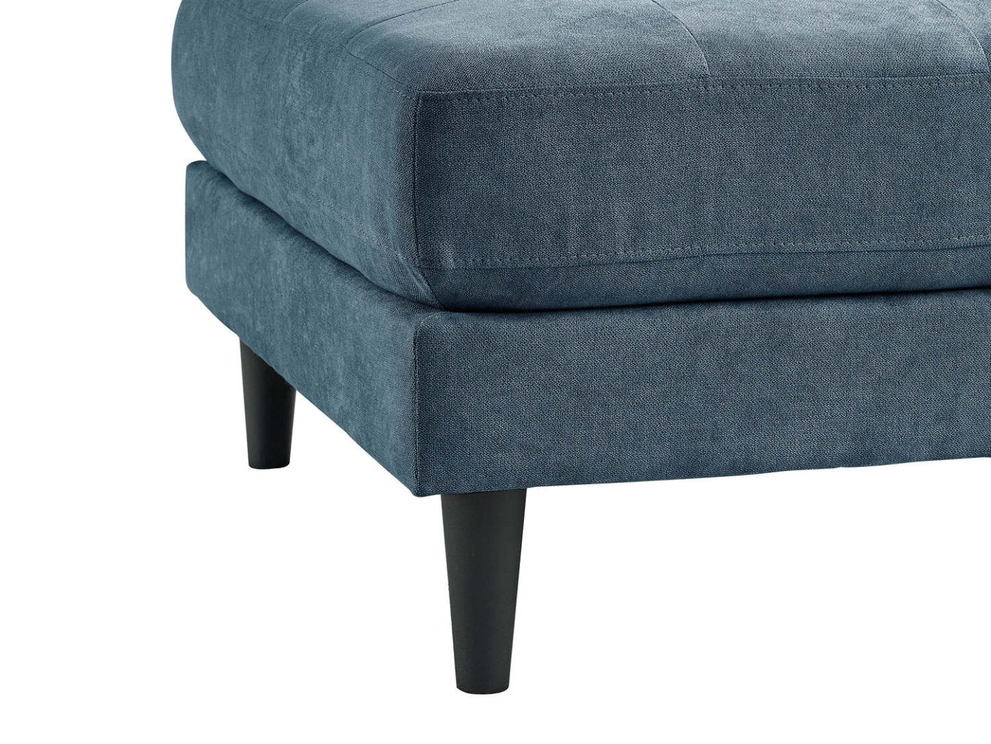 Ottoman en tissu Metro 63 avec coussin capitonné - Bleu denim | Pouf Metro de 63 po en tissu avec coussin capitonné - bleu denim