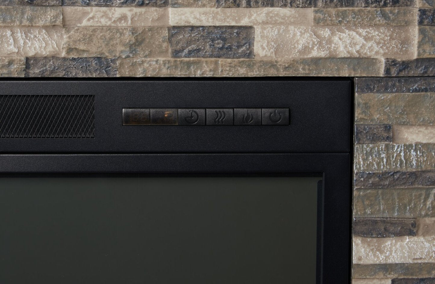 Meuble pour téléviseur Lappland de 70 po avec foyer électrique, rangement et système de gestion des câbles pour téléviseurs jusqu’à 80 po - noir