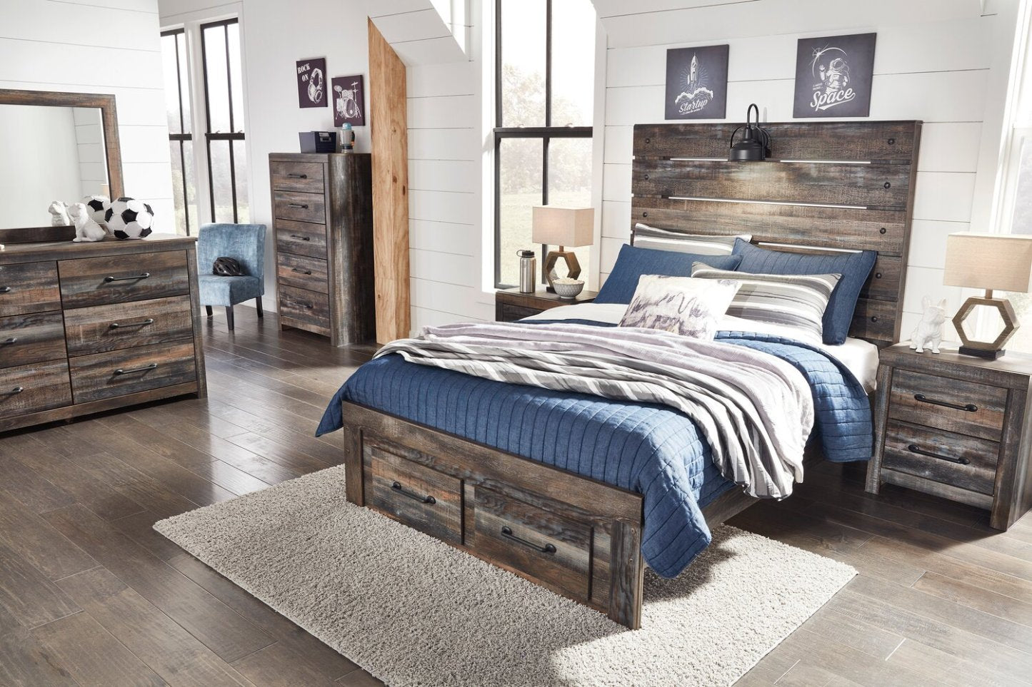 Lit de rangement Abby avec éclairage à DEL et ports USB, brun - format lit double | Abby Storage Bed with LED Light & USB Ports, Brown - Full Size