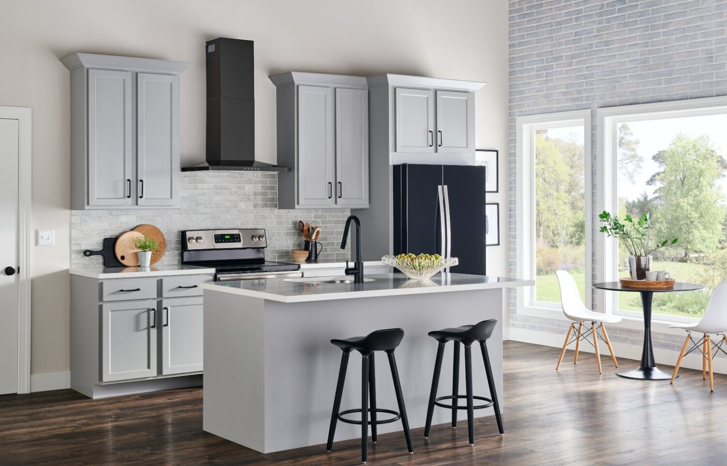 Hotte cheminée design Broan 30 - BWS1304BLS | Hotte cheminée pyramidale Broan Designer de 30 po – BWS1304BLS | BWS1304B