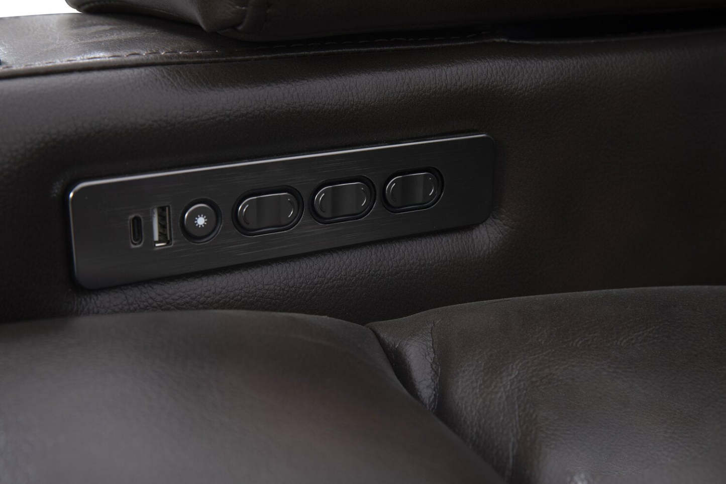 Fauteuil à inclinaison électrique Escape de 39 po avec appuie-tête électrique et son ambiophonique - tissu d’apparence cuir brun foncé | ESCABRPC