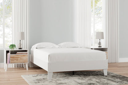 Wolf Platform Bed, White - Full Size | Lit plateforme Wolf, blanc - format lit double