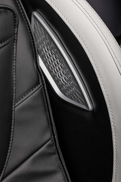 Fauteuil de massage Urban de Panasonic de 29,5 po en tissu d’apparence cuir avec Bluetooth et port USB - noir