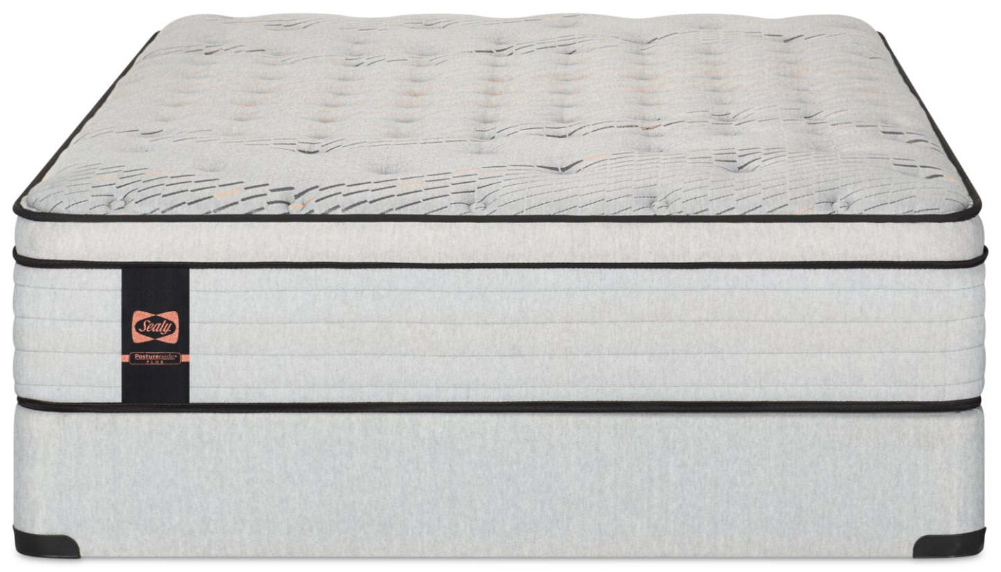 Ensemble de matelas à euro-plateau moelleux Sealy Posturepedic® Plus Alora pour grand lit | Ensemble de matelas moelleux Eurotop Alora PosturepedicMD Plus de Sealy pour lit queen | ALORAPQP