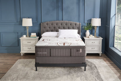 Matelas à plateau-coussin Crystal Palace de la collection Founders de Stearns &amp; Foster pour grand lit | CRYSTAQM