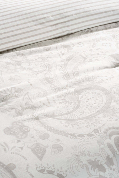 Ensemble d'édredon Indie Paisley 3 pièces pour lit double ou grand lit - Blanc|Ensemble d'édredon Indie Paisley 3 pièces pour lit double ou grand lit - blanc|PAISL3FQ