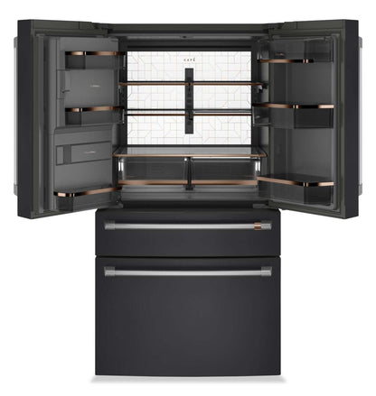 Réfrigérateur Café 36 22,3 pi³ à 4 portes - noir mat - CXE22DP3PD1 | Café 36 22,3 Cu. Fort. Réfrigérateur à quatre portes - Noir mat - CXE22DP3PD1