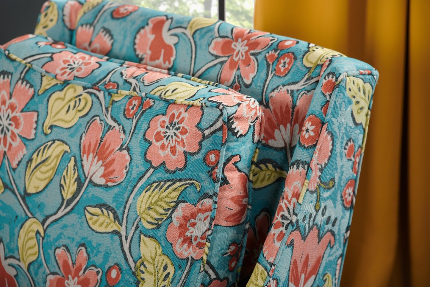 Fauteuil d'appoint club Sofa Lab personnalisable en tissu 29 po avec pattes en bois - Malibu multicolore | Fabriqué au Canada Sofa Lab Fauteuil d'appoint personnalisable en tissu Club 29 avec pieds en bois - Malibu multicolore | CLUB1144