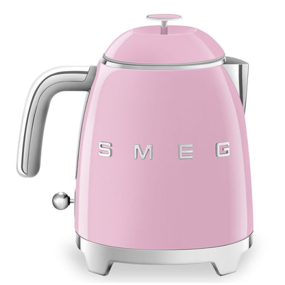 Mini bouilloire électrique sans fil Smeg 0,8 L - KLF05PKUS|Mini bouilloire électrique Smeg sans fil de 0,8 l - KLF05PKUS
