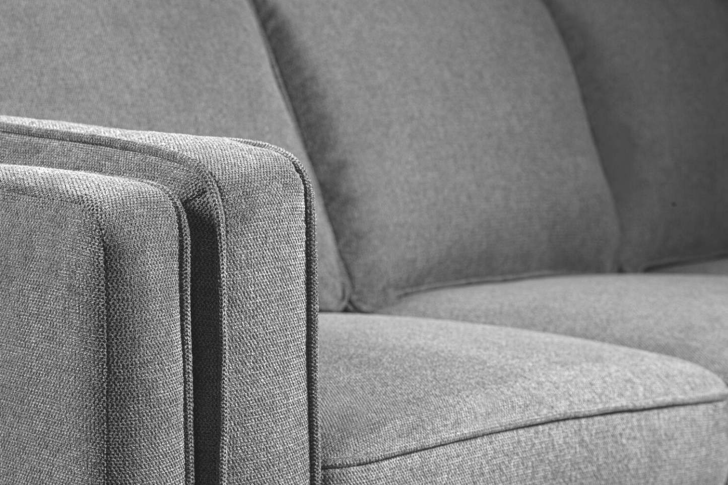 Sofa Kassia de Kort & Co. de 90,6 po en tissu d’apparence lin avec base et pattes en bois - gris