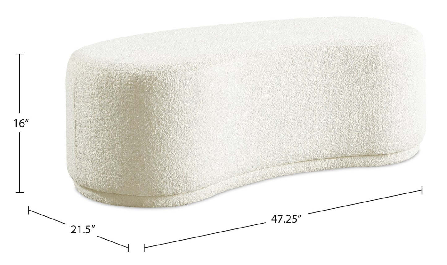 Maren 47.25 Banc courbé en tissu - Crème | Banc arrondi Maren de 47,25 po en tissu - crème