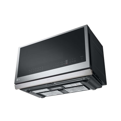 LG 2,1 Cu. Fort. Micro-ondes à grande portée avec ExtendaVent™ et cuisson par capteur - Acier inoxydable anti-taches… | Quatre à micro-ondes à hotte intégrée LG de 2,1 pi³ avec ExtendaVentMC et cuisson par capteur - acier …