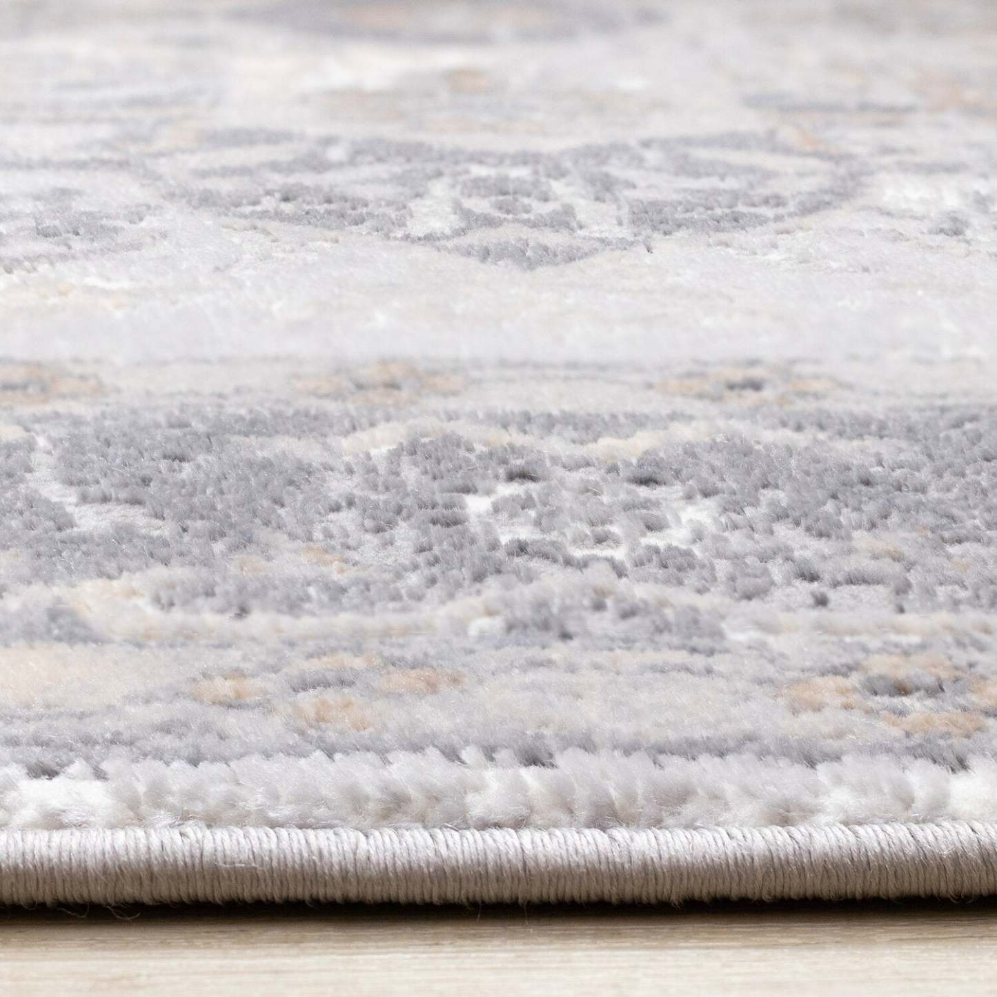 Tapis décoratif Blanche – 8' x 11' | Tapis Blanche - 8 pi x 11 pi