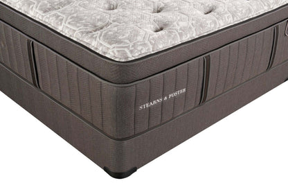 Stearns & Foster Founders Collection Derby County Eurotop Queen Mattress Set | Ensemble Eurotop Derby County de la collection Founders de Stearns & Foster pour lit queen | DERBYCQP