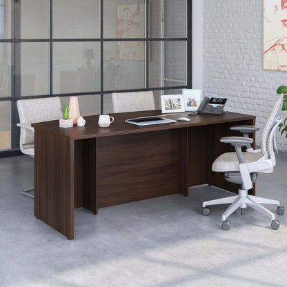 Affirm 71.10 Commercial Grade Office Desk - Noble Elm|Bureau Affirm de 71,10 po de qualité commerciale - orme noble