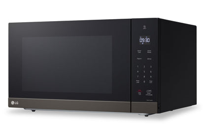 LG 2 Cu. Fort. Micro-ondes de comptoir NeoChef™ avec onduleur intelligent et cuisson par capteur - MSER2090D | Four à micro-ondes de comptoir LG NeoChefMC de 2 pi3 avec technologie Smart Inverter et cuisson par capteur - MSER2090D | MSER209D