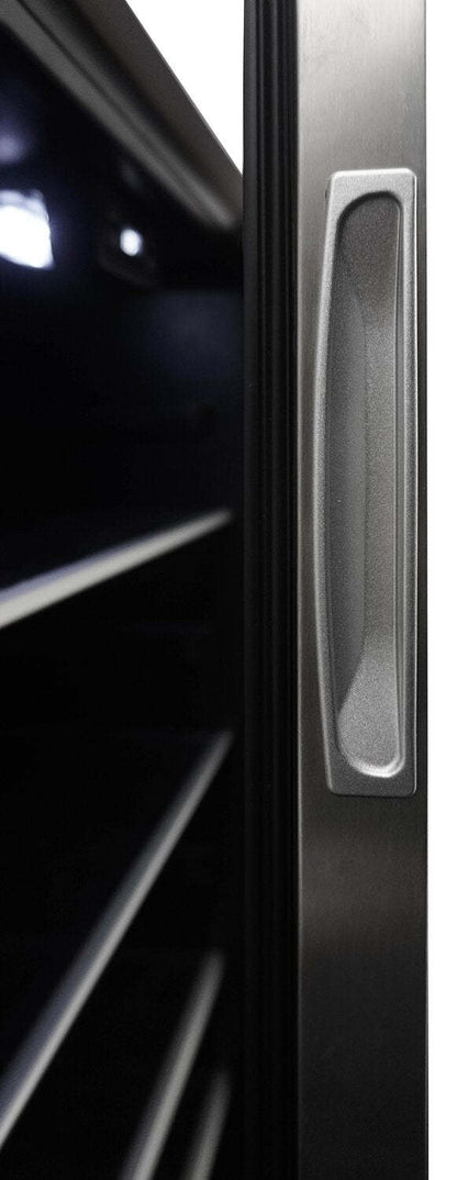 Danby 18,9 4,5 Cu. Fort. Centre de boissons à une porte - Acier inoxydable - DBC045L1SS | Refroidisseur à boissons Danby de 4,5 pi³ et de 18,9 po à 1 porte - acier inoxydable - DBC045L1SS