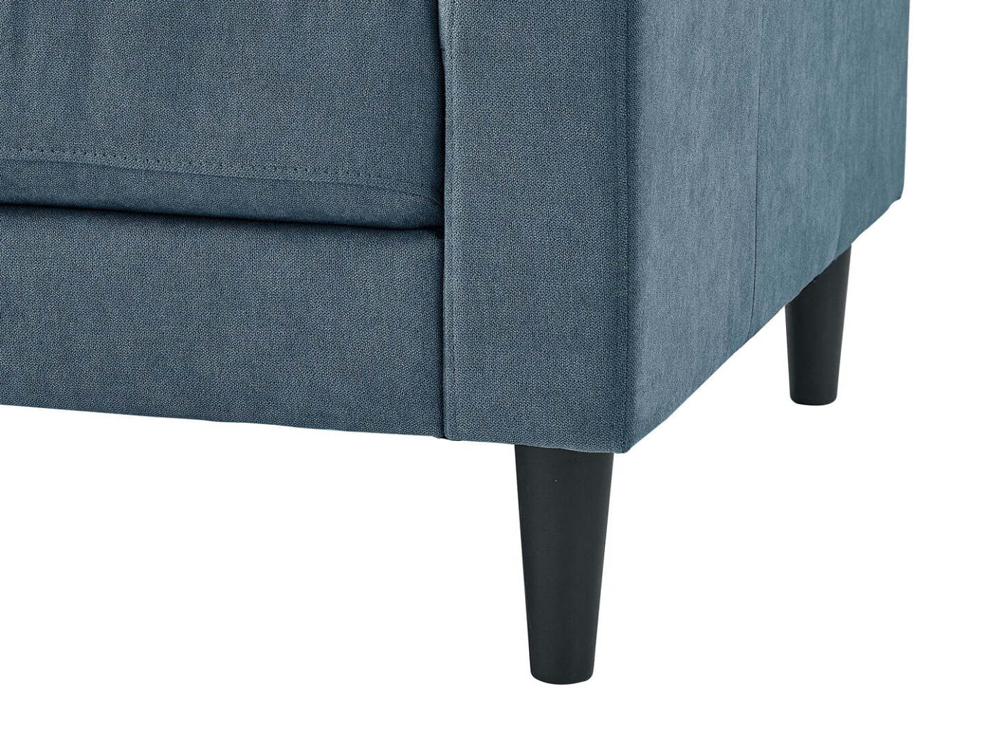 Causeuse en tissu Metro 57 avec coussins de siège capitonnés et coussins de dossier réversibles - Bleu denim | Causeuse Metro de 57 po en tissu avec coussins de siège capitonnés et coussins de dossier réversibles - bleu denim