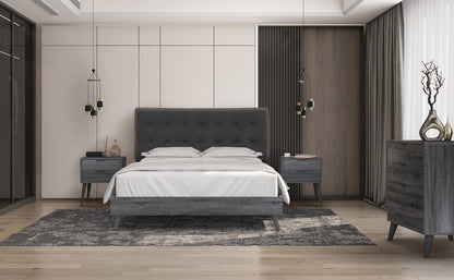 Table de nuit Nash à 2 tiroirs, 21,3 L x 22,6 H, Moderne Mid-Century - Gris Foncé | Table de nuit moderne du milieu du 20e siècle Nash de 21,3 po (L) x 22,6 po (H) à 2 tiroirs - gris foncé