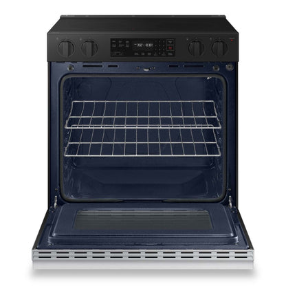 Cuisinière intelligente électrique encastrée Samsung de 6,3 pi³ avec commande vocale - acier inoxydable - NSE6DG8100…
