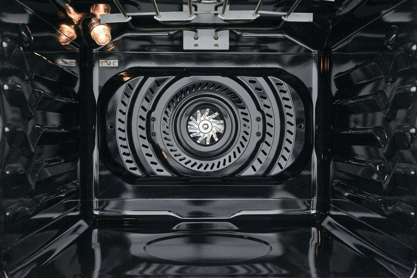 Frigidaire 27 3,8 pi³ Four mural simple électrique avec convection à ventilateur - Acier inoxydable - FCWS272… | Four mural simple électrique Frigidaire de 3,8 pi³ et de 27 po avec convection à ventilateur - acier…