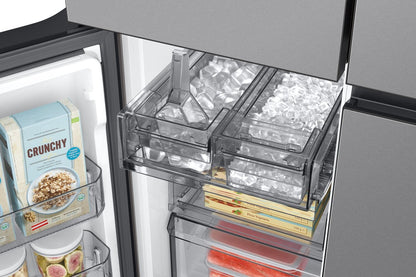 Réfrigérateur BESPOKE Samsung de 29 pi³ et de 36 po à 4 portes FlexMC avec zone de boissons Beverage…