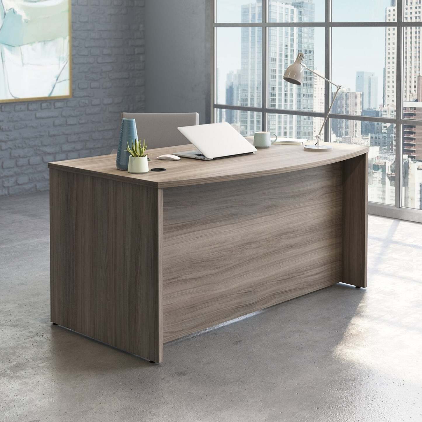 Affirm 59.06 Commercial Grade Office Desk - Hudson Elm|Bureau Affirm de 59,06 po de qualité commerciale - orme Hudson