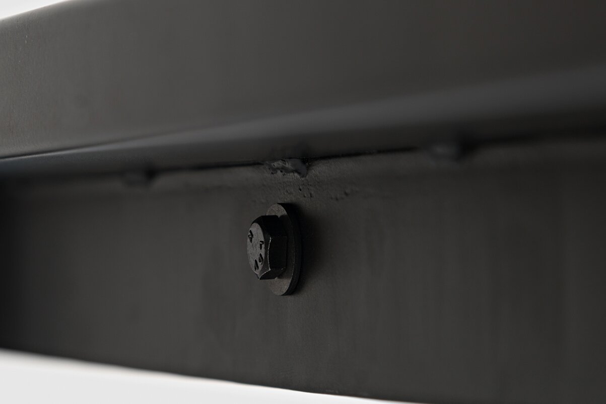 Apex 50 Modern Sofa Table with Shelf - Grey with Black Metal Legs|Table de salon moderne Apex 50 po avec tablette - grise avec pattes en métal noir