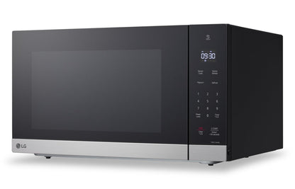 LG 2 Cu. Fort. Micro-ondes de comptoir NeoChef™ avec onduleur intelligent et cuisson par capteur - MSER2090S | Four à micro-ondes de comptoir LG NeoChefMC de 2 pi3 avec technologie Smart Inverter et cuisson par capteur - MSER2090S | MSER209S