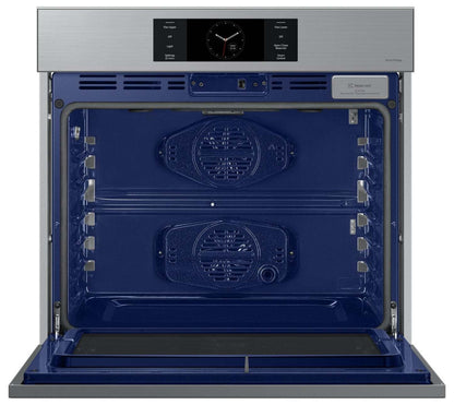 Four mural simple électrique Samsung de 30 po et de 5,1 pi³ avec caméra AI Pro CookingMC et Air Sous Vide - S…