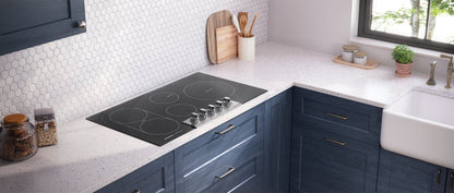 Frigidaire Professional 36 5-Element Electric Cooktop - Stainless Steel - PCCE3680AF | Surface de cuisson électrique Frigidaire Professional de 36 po à 5 éléments - acier inoxydable - PCCE3680AF | PCCE36AF