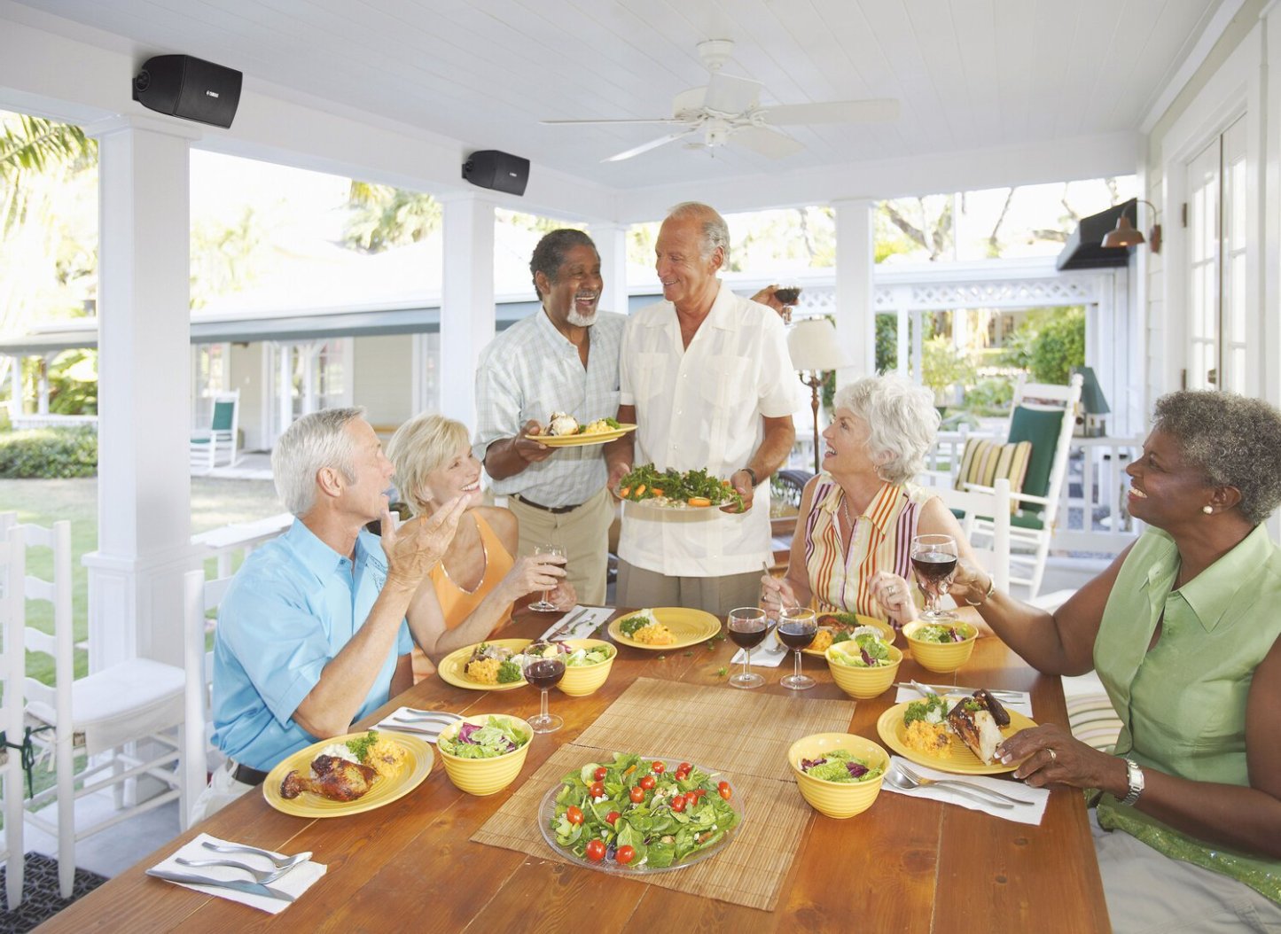 Yamaha NS-AW294 Haut-parleurs d'extérieur noirs - Ensemble de 2 | Enceintes d'extérieur Yamaha NS-AW294 (Paire, noir) | NSAW294B