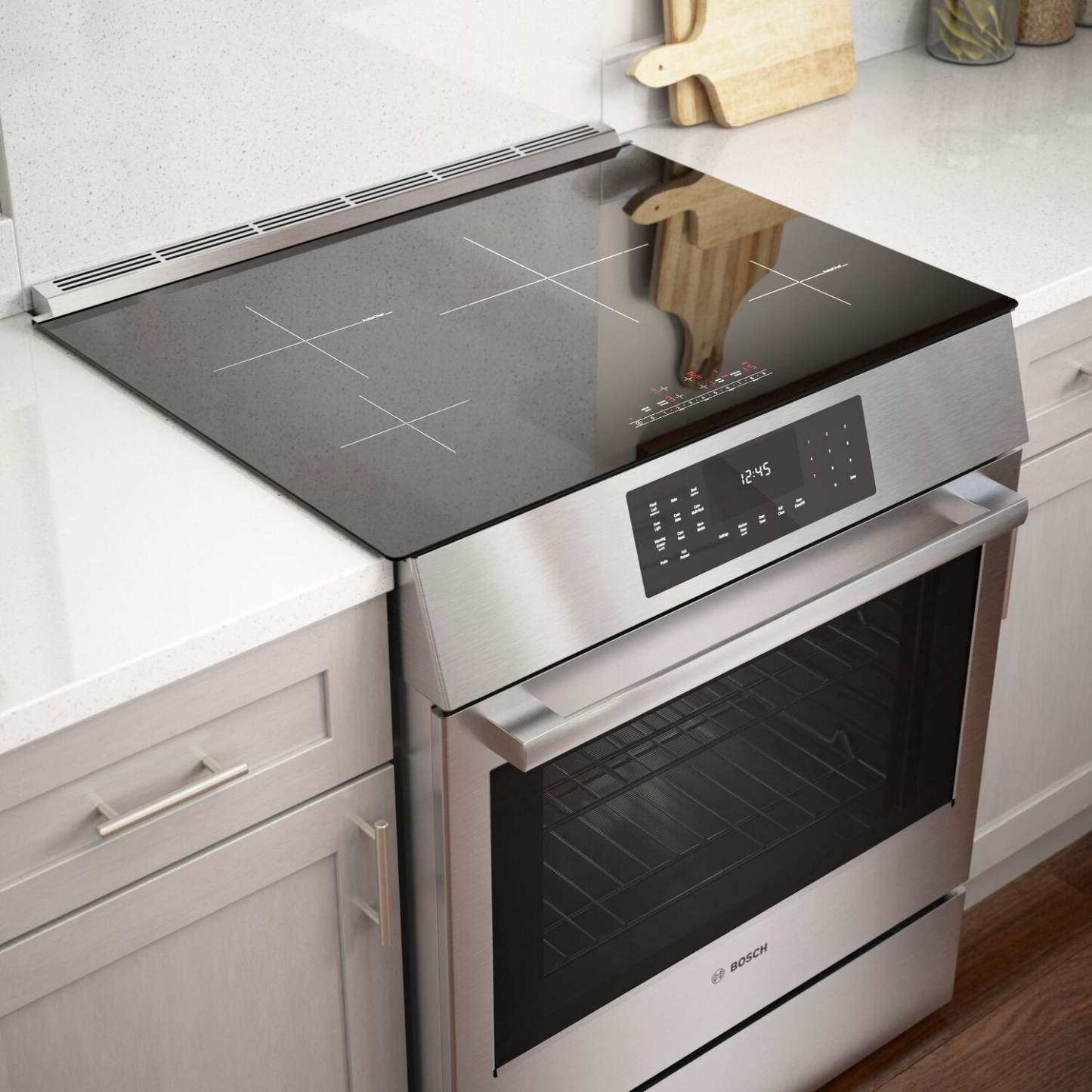 Cuisinière électrique Bosch de série 800 de 4,6 pi3 avec surface de cuisson à induction - HII8057C | HII8057C