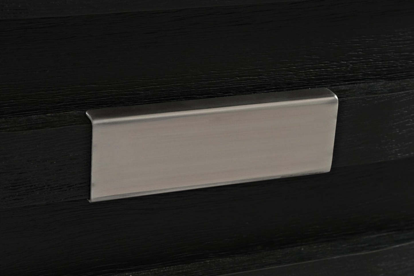 Table de chevet rustique Bronx 16 avec rangement et étagère - Bois de charbon de bois | Table de fauteuil rustique Bronx de 16 po avec rangement et tablette - bois anthracite