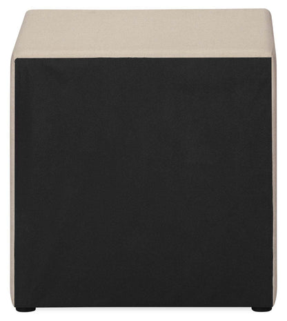 Table de nuit rembourrée à 2 tiroirs Zara, 20,5 L x 20,75 H - Beige | Table de nuit rembourrée Zara de 20,5 po (l) x 20,75 po (H) à 2 tiroirs - beige