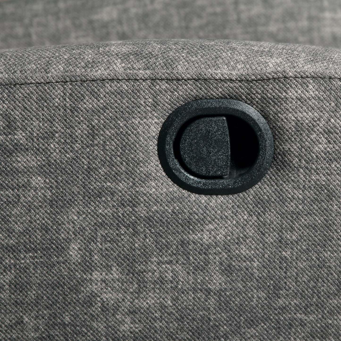 Jeffry 30.3 Fauteuil inclinable pivotant et coulissant en tissu velours - Gris | Fauteuil pivotant, coulissant et inclinable Jeffry de 30,3 po en tissu de velours - gris