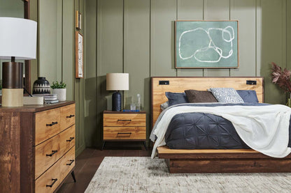 Commode à 6 tiroirs pour chambre à coucher Silas, 64 L x 33,4 H - Brun rustique | Commode de chambre à coucher Silas de 64 po (L) x 33,4 po (H) à 6 tiroirs - brun rustique