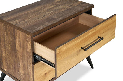 Table de chevet à 2 tiroirs Silas, 26 L x 23,9 H - Brun rustique | Table de nuit Silas de 26 po (L) x 23,9 po (H) à 2 tiroirs - brun rustique