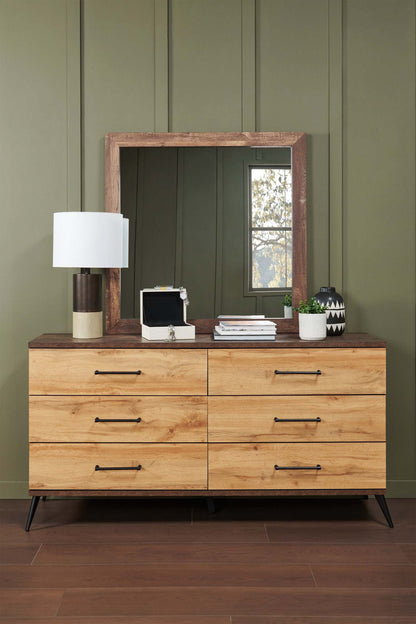 Commode à 6 tiroirs pour chambre à coucher Silas, 64 L x 33,4 H - Brun rustique | Commode de chambre à coucher Silas de 64 po (L) x 33,4 po (H) à 6 tiroirs - brun rustique