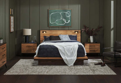 Lit plateforme Silas brun rustique avec tête de lit, cadre et éclairage à DEL - format grand lit | Silas Platform Bed with Headboard & Frame, LED, Rustic Brown - Queen Size