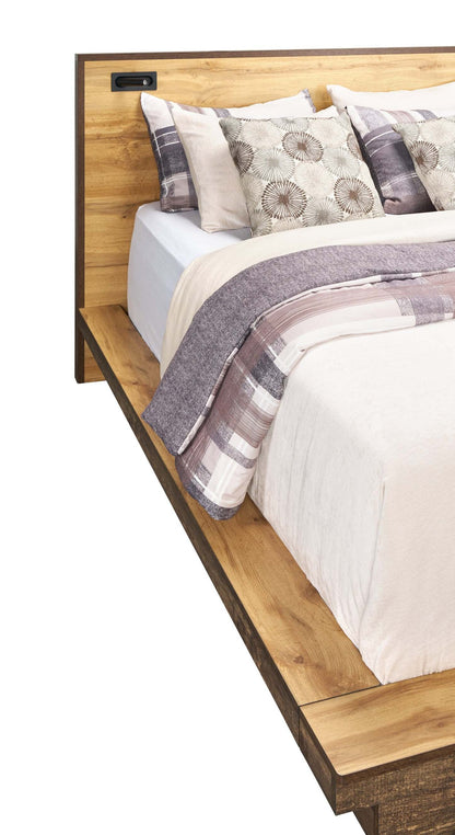 Lit plateforme Silas brun rustique avec tête de lit, cadre et éclairage à DEL - format grand lit | Silas Platform Bed with Headboard & Frame, LED, Rustic Brown - Queen Size