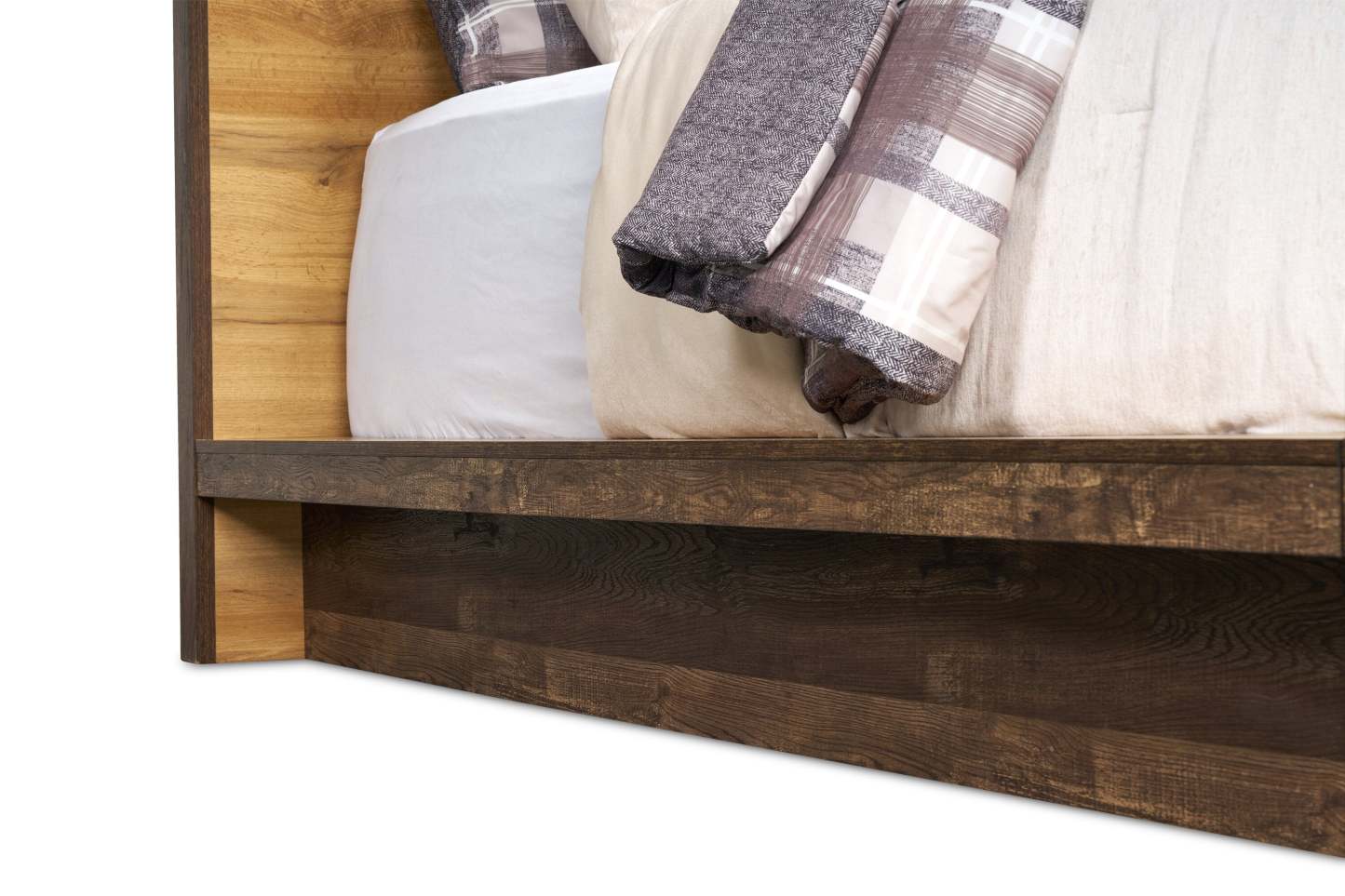 Lit plateforme Silas brun rustique avec tête de lit, cadre et éclairage à DEL - format grand lit | Silas Platform Bed with Headboard & Frame, LED, Rustic Brown - Queen Size