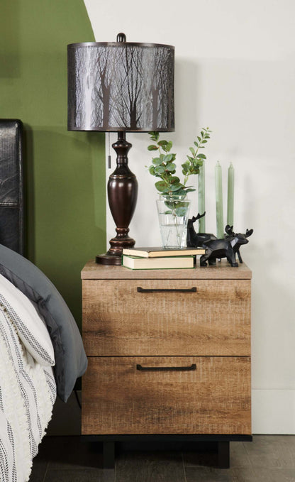 Lampe de table bronzée 28 Bean avec abat-jour découpé|Lampe de table de 28 po en bronze huilé avec abat-jour orné de découpes