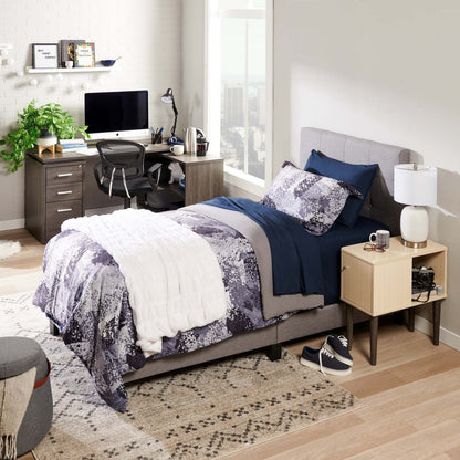 Lit rembourré Tara en tissu d'apparence lin gris, capitonné avec boutons - Taille simple | Lit rembourré Tara en tissu d'apparence lin gris avec capitonnage à boutons - format lit simple