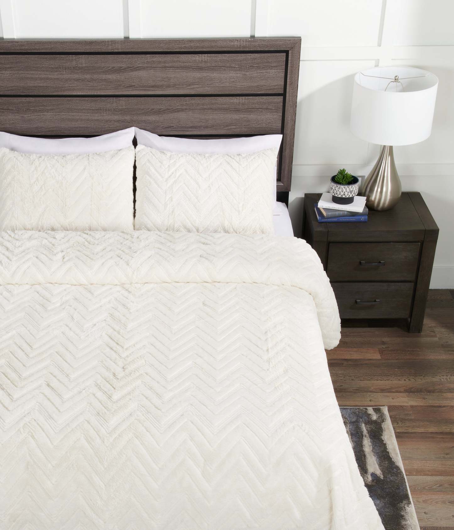 Tilda 3-Piece Full/Queen Comforter Set - White | Ensemble d'édredon Tilda 3 pièces pour lit double et grand lit - blanc | TILDW3FQ